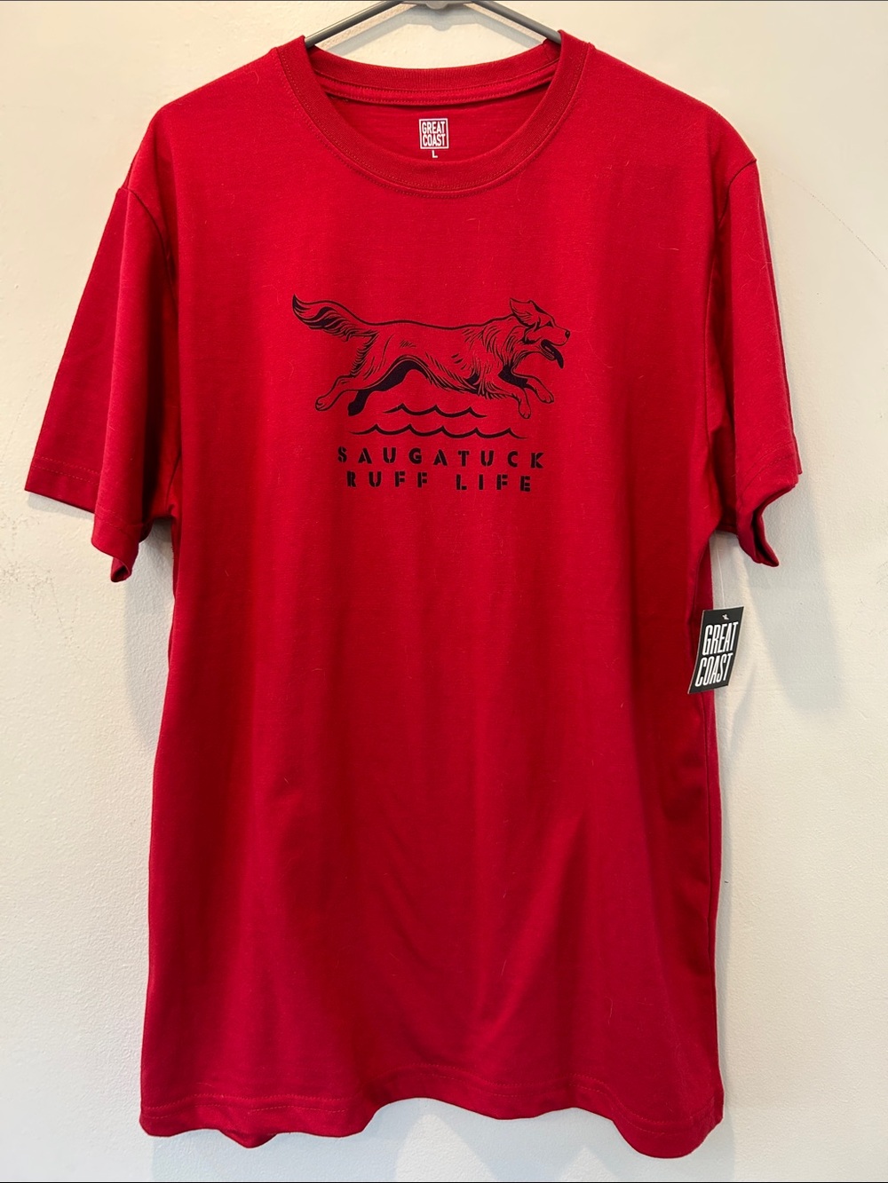 Saugatuck Ruff Life Men's Short Sleeve Tee - Red